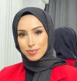 Merve Odabas Makyaj Kursu Öğrencisi