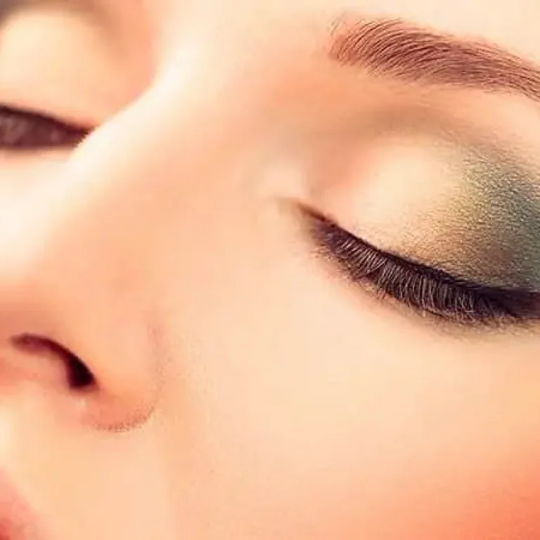 istanbulda_makyaj_make_up_egitimini_nereden_alabilirsiniz_b4922b1da3