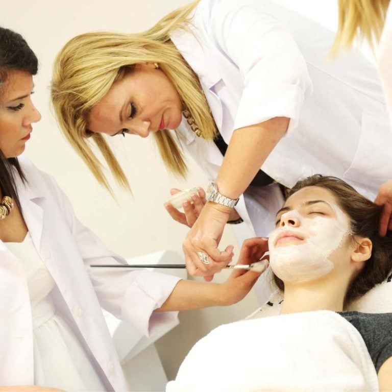 Güzellik Kursu İş İmkanları