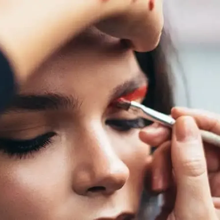 makyaj_makyozluk_kursu_ucretleri_hakkinda_fiyat_bilgisi_alin_b48b2dd82f