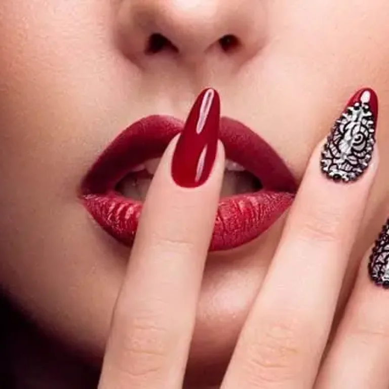 nisantasi_kadikoy_ve_bakirkoy_civari_profesyonel_makyaj_egitimi_44216cac80